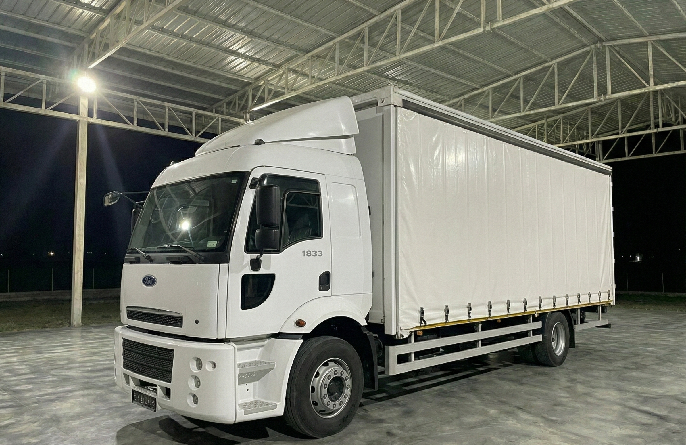 Ford Cargo | Hızlı Kayar Perde Kasa